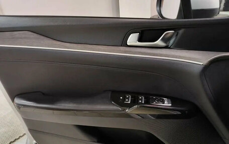 KIA K5, 2021 год, 2 200 000 рублей, 14 фотография