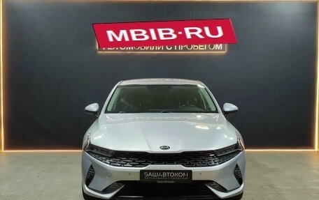 KIA K5, 2021 год, 2 200 000 рублей, 6 фотография