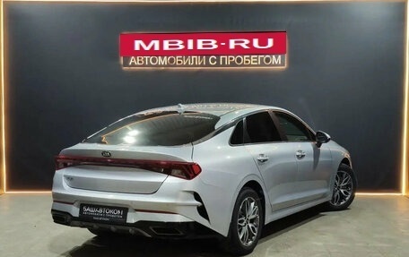 KIA K5, 2021 год, 2 200 000 рублей, 4 фотография