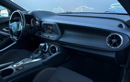 Chevrolet Camaro VI, 2019 год, 2 950 800 рублей, 8 фотография