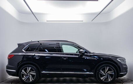 Volkswagen Touareg III, 2021 год, 6 790 000 рублей, 4 фотография