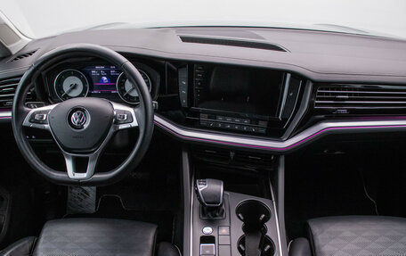 Volkswagen Touareg III, 2021 год, 6 790 000 рублей, 13 фотография