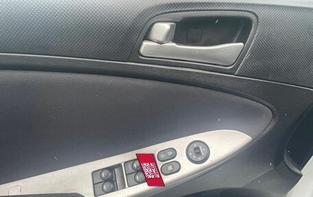 Hyundai Solaris II рестайлинг, 2016 год, 1 125 000 рублей, 12 фотография