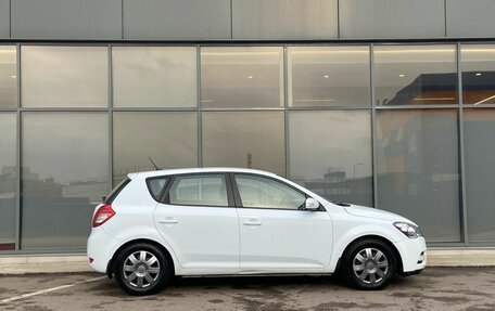 KIA cee'd I рестайлинг, 2011 год, 549 000 рублей, 3 фотография