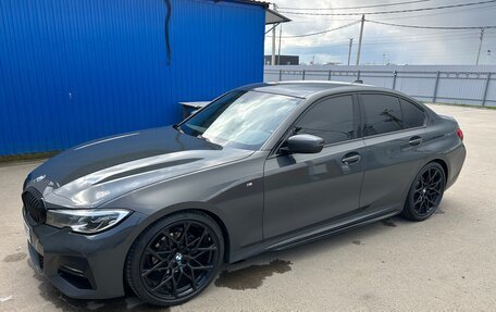 BMW 3 серия, 2019 год, 3 100 000 рублей, 11 фотография