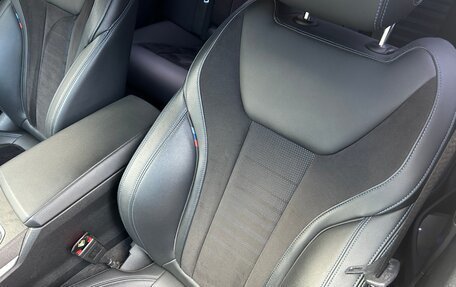 BMW 3 серия, 2019 год, 3 100 000 рублей, 21 фотография