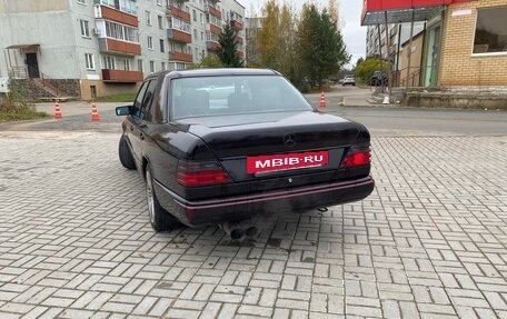 Mercedes-Benz W124, 1989 год, 650 000 рублей, 5 фотография