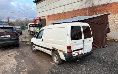 Peugeot Partner II рестайлинг 2, 2010 год, 200 000 рублей, 3 фотография