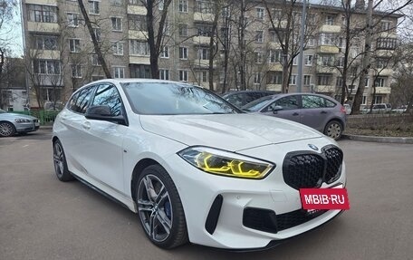 BMW 1 серия, 2019 год, 3 475 000 рублей, 2 фотография