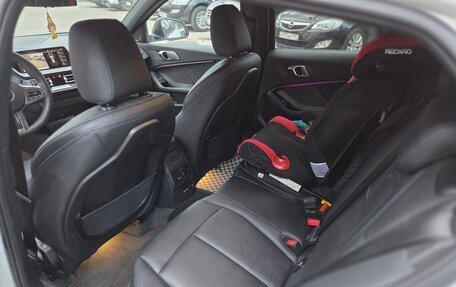 BMW 1 серия, 2019 год, 3 475 000 рублей, 12 фотография