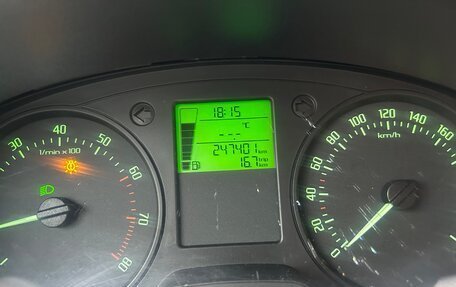 Skoda Fabia II, 2012 год, 300 000 рублей, 7 фотография