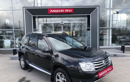 Renault Duster I рестайлинг, 2012 год, 900 000 рублей, 3 фотография