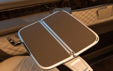 Mercedes-Benz V-Класс, 2022 год, 26 000 000 рублей, 19 фотография