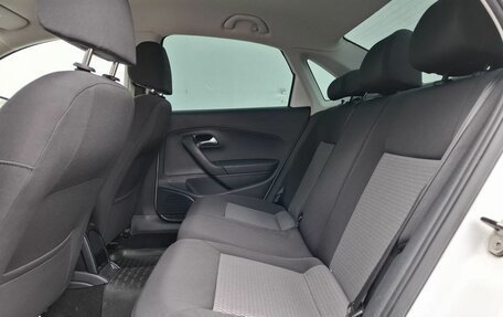 Volkswagen Polo VI (EU Market), 2015 год, 850 000 рублей, 11 фотография