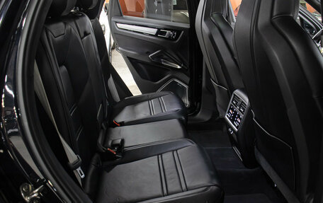 Porsche Cayenne III, 2020 год, 10 800 000 рублей, 12 фотография