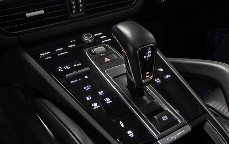 Porsche Cayenne III, 2020 год, 10 800 000 рублей, 18 фотография