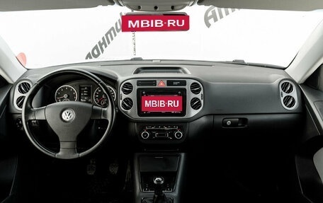 Volkswagen Tiguan I, 2010 год, 965 000 рублей, 12 фотография