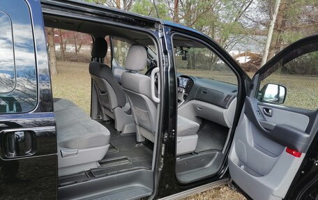 Hyundai H-1 II рестайлинг, 2014 год, 2 100 000 рублей, 4 фотография