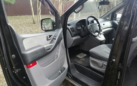 Hyundai H-1 II рестайлинг, 2014 год, 2 100 000 рублей, 9 фотография