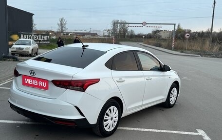 Hyundai Solaris II рестайлинг, 2020 год, 970 000 рублей, 6 фотография