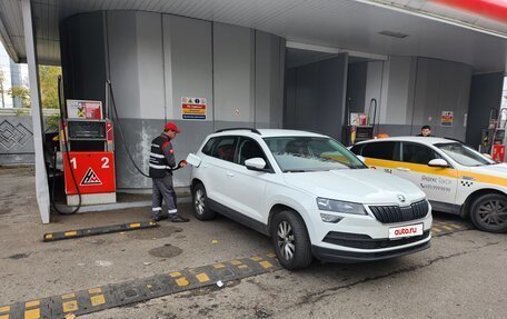 Skoda Karoq I, 2021 год, 2 580 000 рублей, 3 фотография