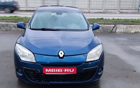 Renault Megane III, 2011 год, 480 000 рублей, 2 фотография