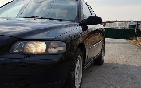 Volvo S60 III, 2001 год, 410 000 рублей, 4 фотография