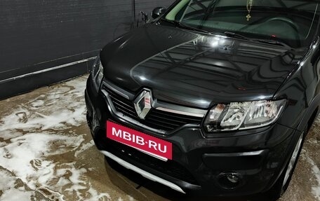 Renault Sandero II рестайлинг, 2017 год, 1 100 000 рублей, 2 фотография