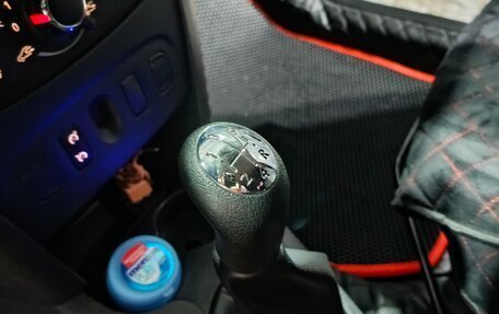 Renault Sandero II рестайлинг, 2017 год, 1 100 000 рублей, 17 фотография