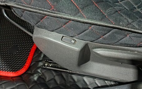 Renault Sandero II рестайлинг, 2017 год, 1 100 000 рублей, 22 фотография