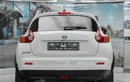Nissan Juke II, 2012 год, 899 000 рублей, 5 фотография