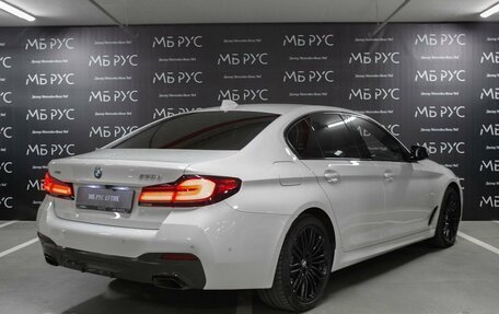 BMW 5 серия, 2021 год, 4 190 000 рублей, 3 фотография