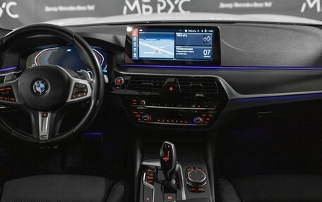 BMW 5 серия, 2021 год, 4 190 000 рублей, 11 фотография