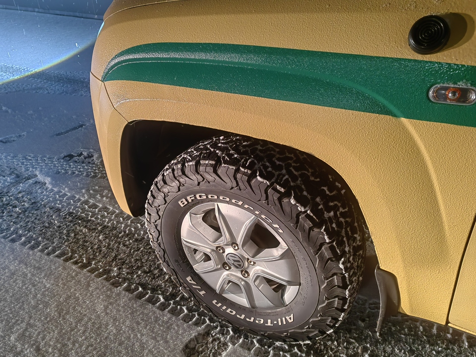 Volkswagen Amarok I, 2012 год, 7 000 000 рублей, 10 фотография