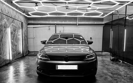 Volkswagen Jetta VI, 2012 год, 1 100 000 рублей, 1 фотография