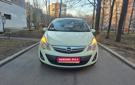Opel Corsa D, 2011 год, 750 000 рублей, 1 фотография