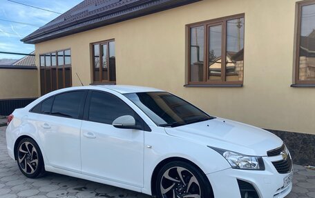 Chevrolet Cruze II, 2011 год, 730 000 рублей, 5 фотография