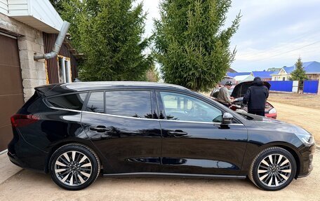 Ford Focus IV, 2022 год, 1 830 000 рублей, 3 фотография