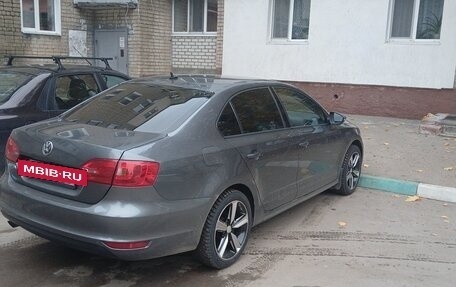 Volkswagen Jetta VI, 2012 год, 1 100 000 рублей, 5 фотография