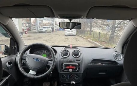 Ford Fiesta, 2006 год, 345 000 рублей, 6 фотография