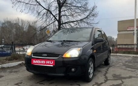 Ford Fiesta, 2006 год, 345 000 рублей, 2 фотография