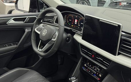 Volkswagen Tiguan II, 2025 год, 3 999 000 рублей, 12 фотография