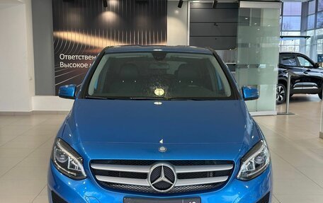 Mercedes-Benz B-Класс, 2014 год, 2 197 000 рублей, 2 фотография