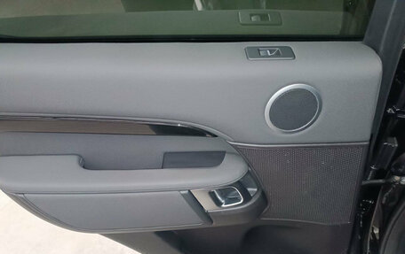 Land Rover Discovery IV, 2017 год, 3 500 000 рублей, 24 фотография