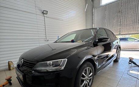 Volkswagen Jetta VI, 2012 год, 1 050 000 рублей, 3 фотография