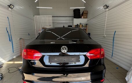 Volkswagen Jetta VI, 2012 год, 1 050 000 рублей, 4 фотография