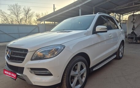 Mercedes-Benz M-Класс, 2014 год, 2 830 000 рублей, 2 фотография