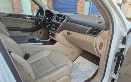 Mercedes-Benz M-Класс, 2014 год, 2 830 000 рублей, 15 фотография