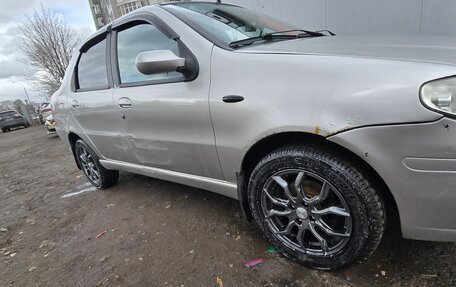 Fiat Albea I рестайлинг, 2008 год, 310 000 рублей, 9 фотография