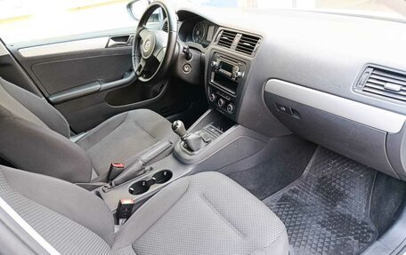 Volkswagen Jetta VI, 2012 год, 1 190 000 рублей, 4 фотография